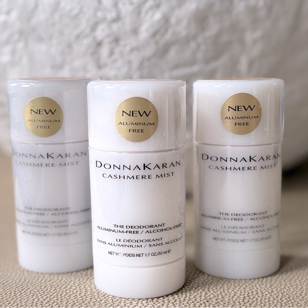 Donna Karen
Cashmere Mist Deodorant 
Aluminum-Free